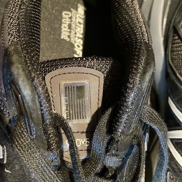 Women’s New Balance 990 version 5 size 8 1/2 D (wide) - Picture 5 of 5